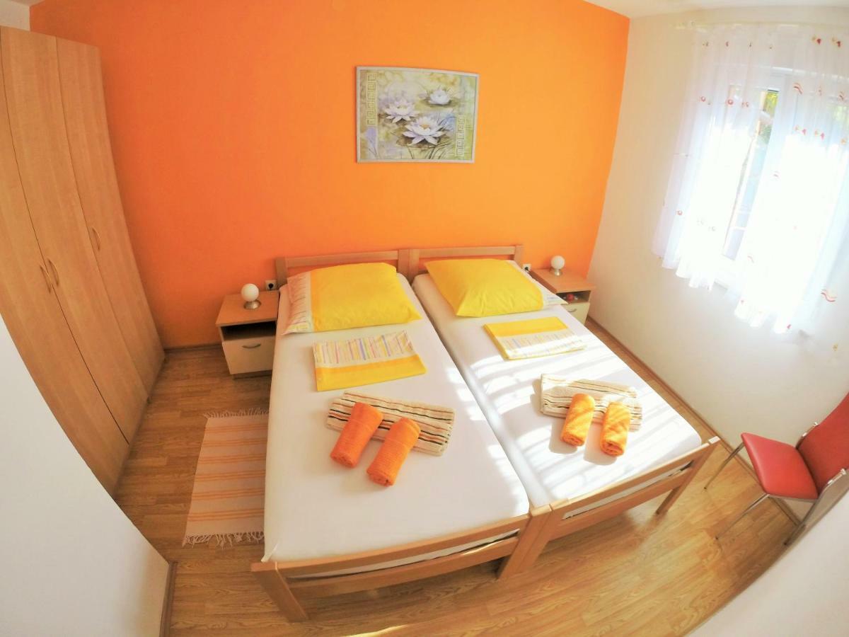 Apartments Mandaric Trogir Exterior foto